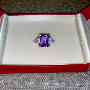 Elegant Purple Gemstone Ring